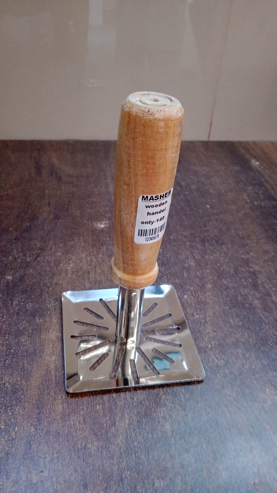 Kitchen Tools Wooden Handle Square Stainless Steel Potato Masher (1 Pc) Kitchen Tools Wooden Handle Square Stainless Steel Potato Masher (1 Pc)